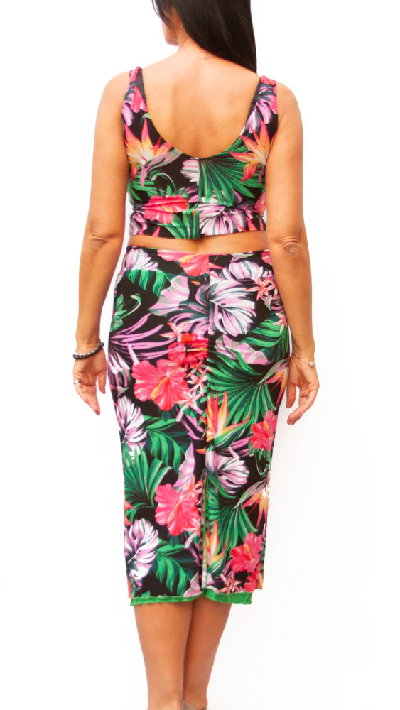 “Romantic” top in cold silk