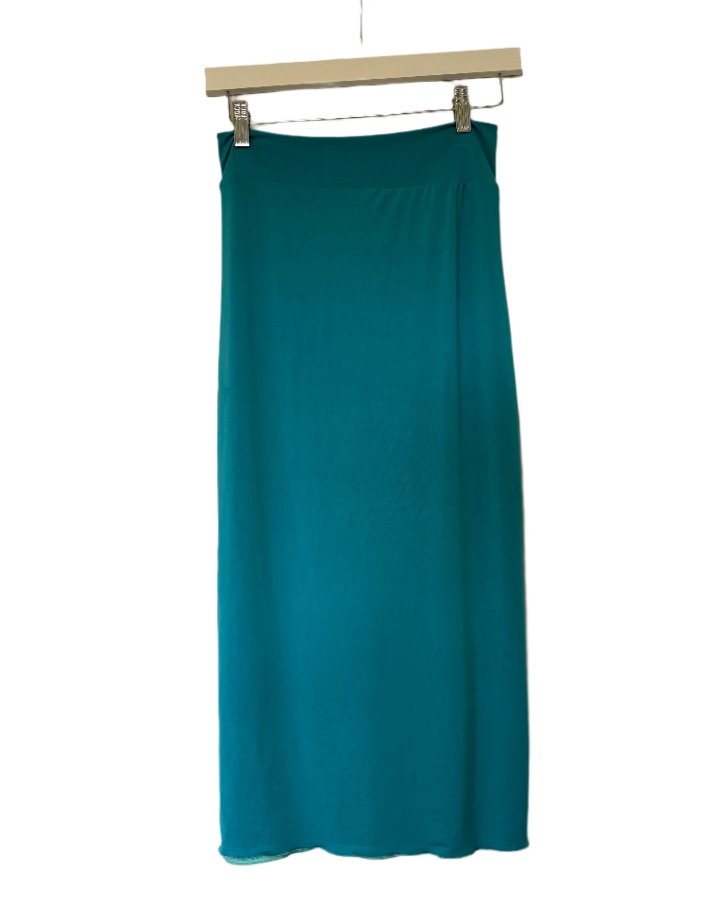 “Tube” reversible skirt in cold silk